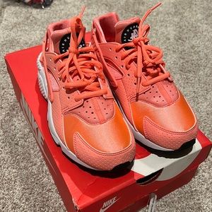 Nike WMNS Air Huarache run sneakers